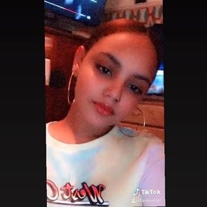 Meet your Posher, Flor